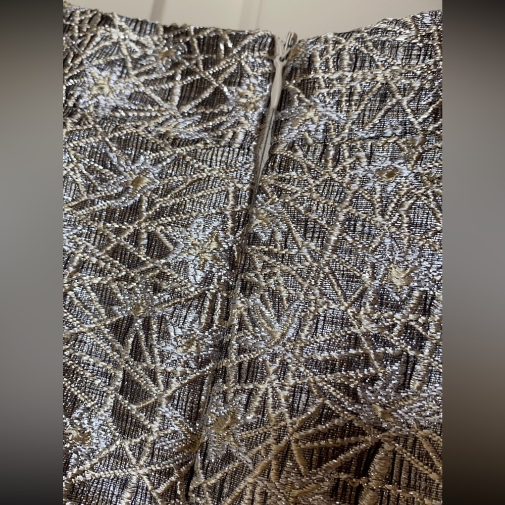 Sold - Picture 4 of 6